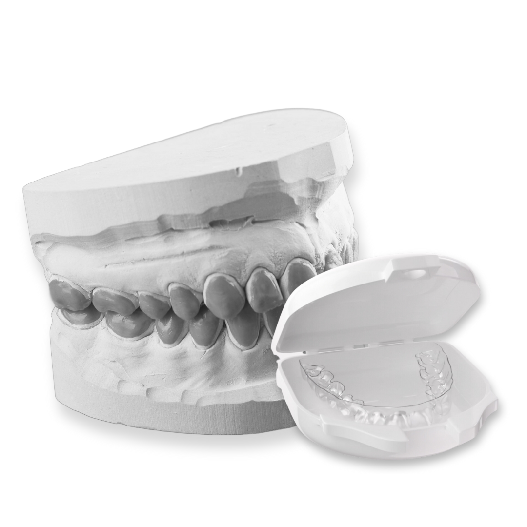 Whitening tray + mould by Retainer Xpress